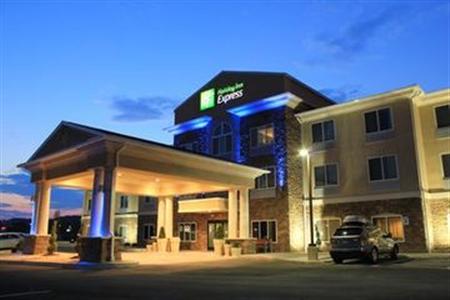 Holiday Inn Express & Suites