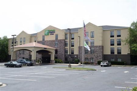 Holiday Inn Express & Suites