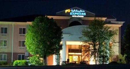 Holiday Inn Express & Suites