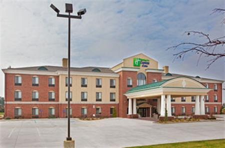 Holiday Inn Express & Suites