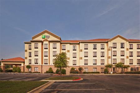 Holiday Inn Express & Suites