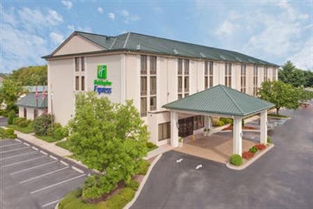 Holiday Inn Express Nashville-Hendersonville