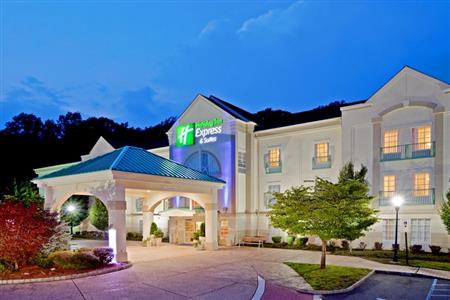 Holiday Inn Express & Suites Mount Arlington-Rockaway Area