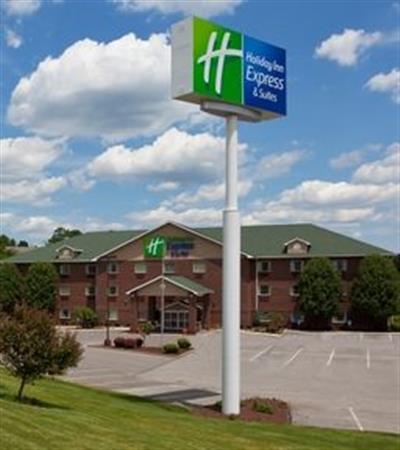 Holiday Inn Express & Suites Center Township