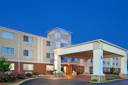 Holiday Inn Express & Suites