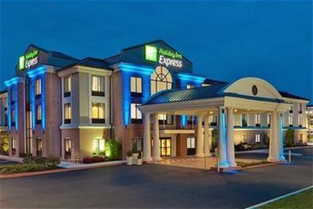 Holiday Inn Express & Suites