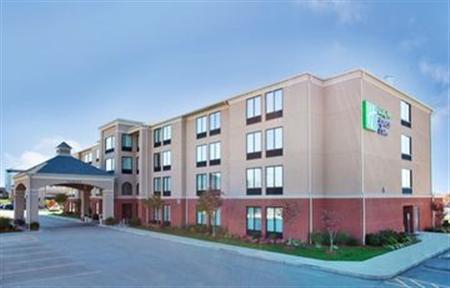 Holiday Inn Express & Suites Cape Girardeau I-55