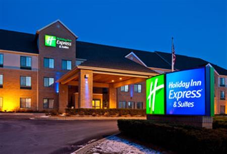 Holiday Inn Express & Suites Kenosha