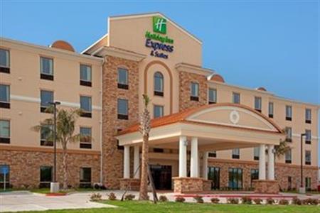 Holiday Inn Express & Suites Central Mall Area