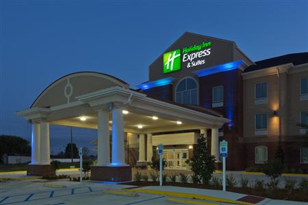 Holiday Inn Express & Suites Highway 90