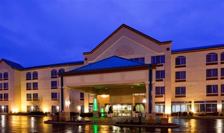 Holiday Inn & Suites Wausau