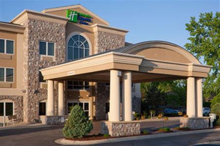 Holiday Inn Express & Suites