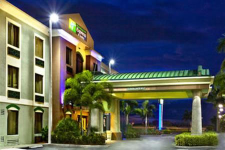 Holiday Inn Express & Suites