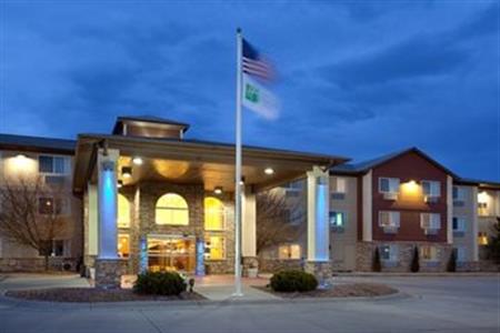 Holiday Inn Express & Suites Gering