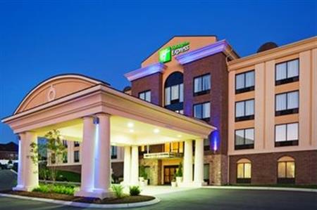 Holiday Inn Express & Suites Nashville Area