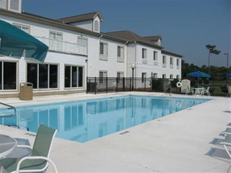 Holiday Inn Express & Suites Topsail Beach