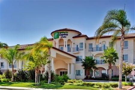 Holiday Inn Express & Suites