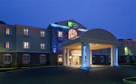 Holiday Inn Express & Suites