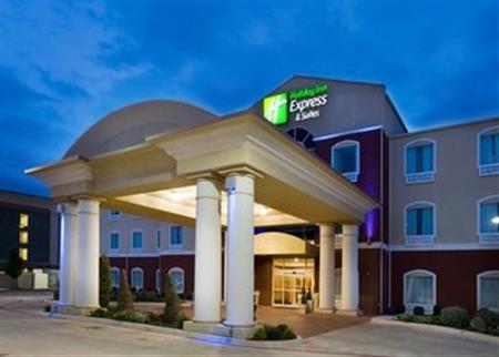 Holiday Inn Express & Suites