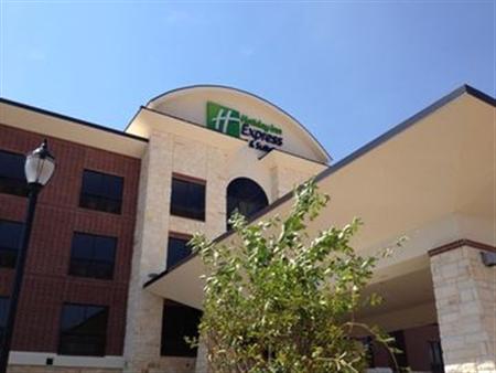 Holiday Inn Express & Suites