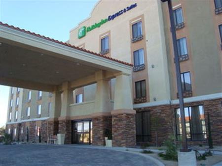 Holiday Inn Express & Suites Joshua Tree