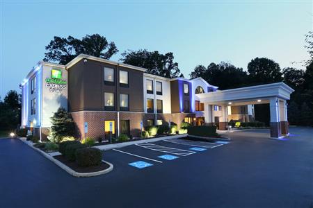 Holiday Inn Express & Suites