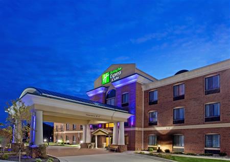 Holiday Inn Express & Suites Chesterfield - Selfridge Area