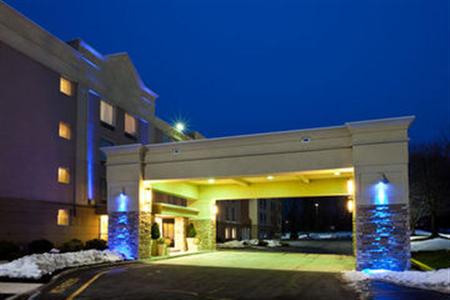 Holiday Inn Express & Suites West