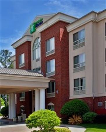 Holiday Inn Express & Suites