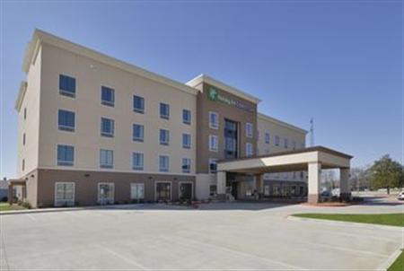 Holiday Inn Express & Suites