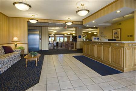 Holiday Inn Express Fremont (Angola Area)