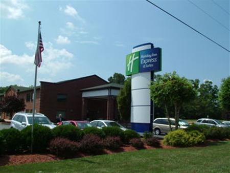 Holiday Inn Express & Suites Dahlgren