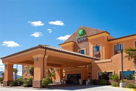 Holiday Inn Express & Suites