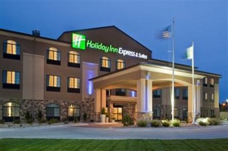 Holiday Inn Express & Suites