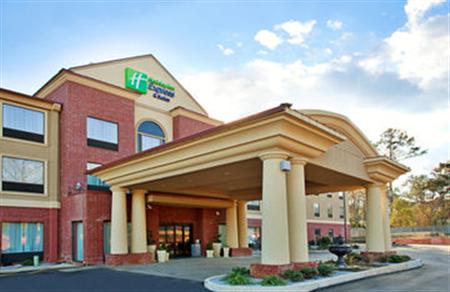 Holiday Inn Express & Suites