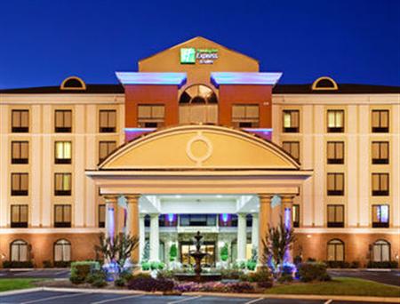 Holiday Inn Express & Suites