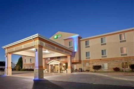 Holiday Inn Express & Suites