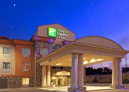 Holiday Inn Express & Suites