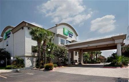 Holiday Inn Express & Suites Mcallen Area