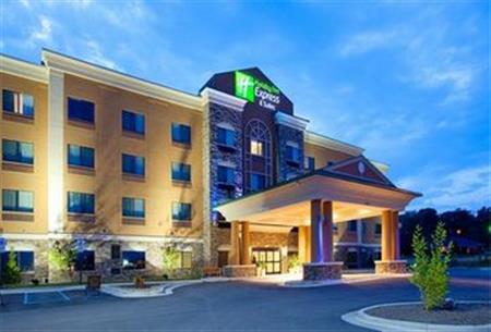 Holiday Inn Express & Suites