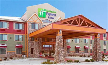 Holiday Inn Express & Suites Virginia