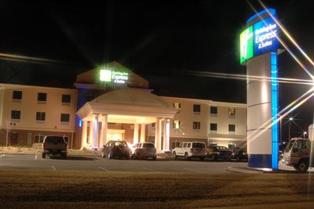 Holiday Inn Express & Suites