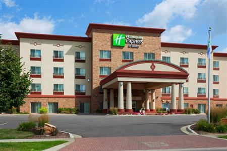 Holiday Inn Express & Suites Wausau