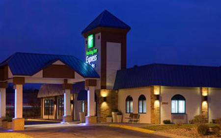 Holiday Inn Express & Suites Eagan Sw-Mall And Air