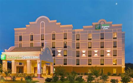 Holiday Inn Express & Suites