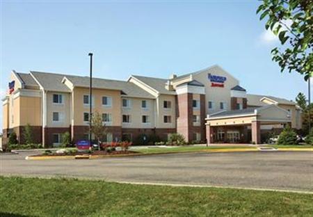 Fairfield Inn & Suites