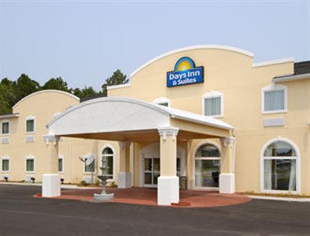 Days Inn And Suites