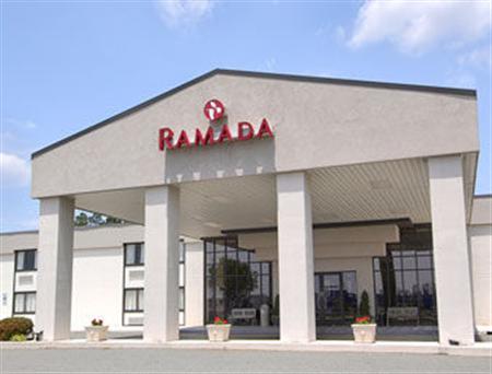 Ramada Burlington & Conference Center