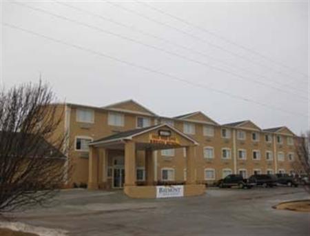 Baymont Inn And Suites