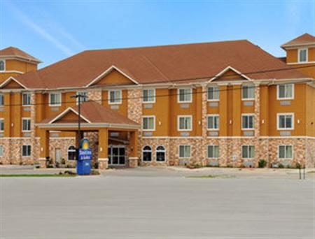 Days Inn & Suites